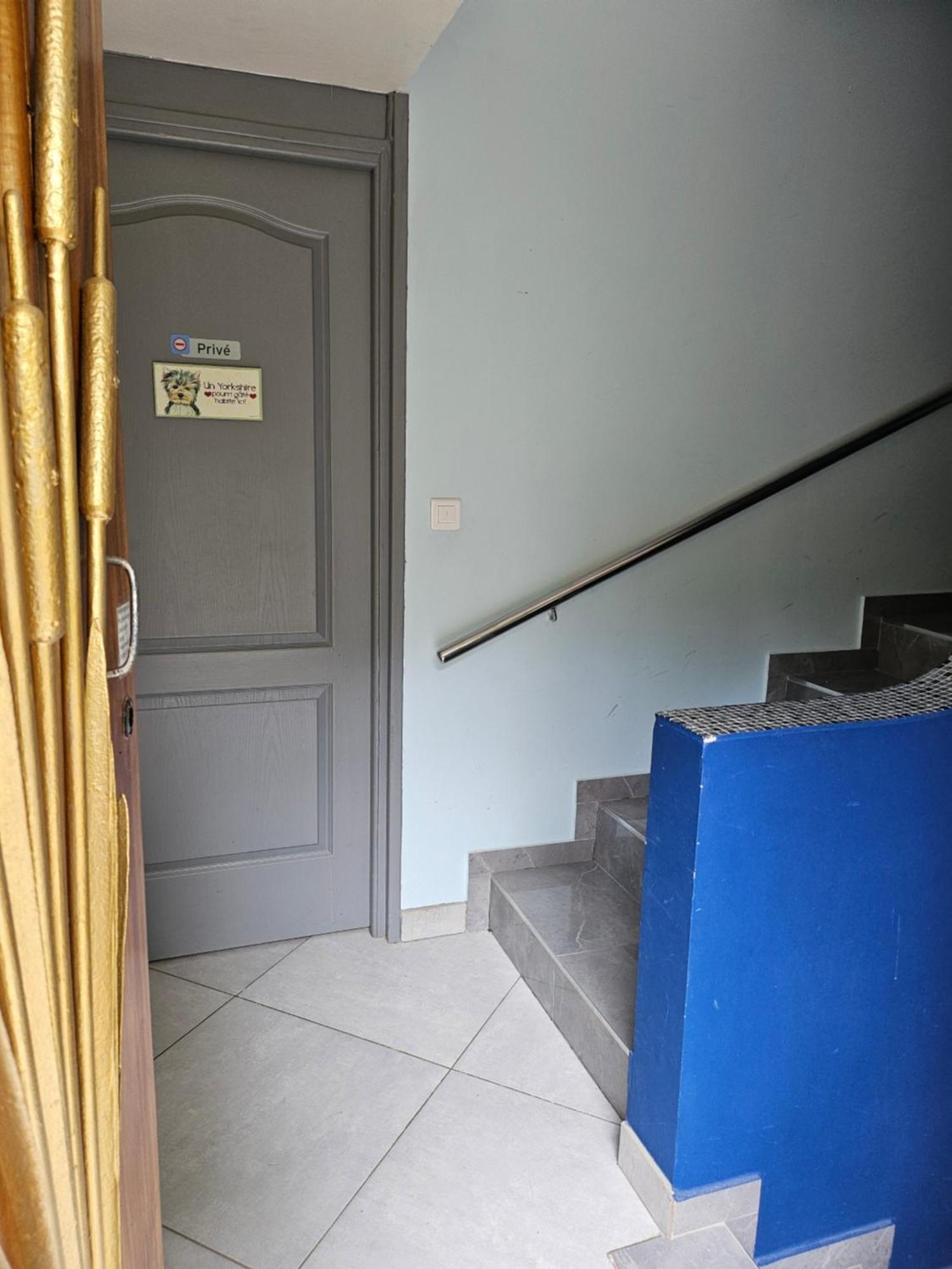 Appartement De Vacances Au 1Er Etage 45M2 Antibes Rum bild